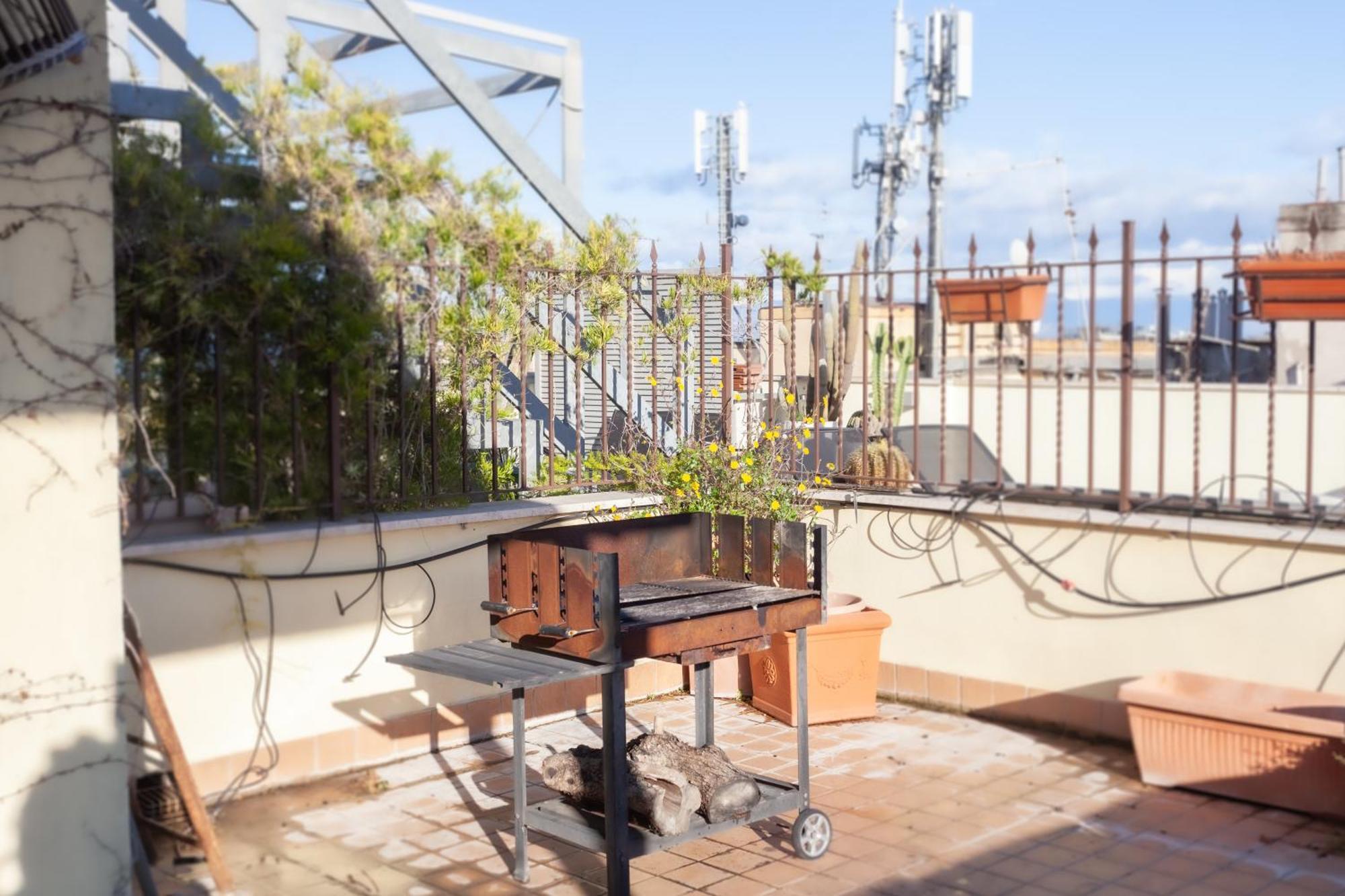 San Lorenzo Skyrail Loft - By Openroma Apartamento Roma